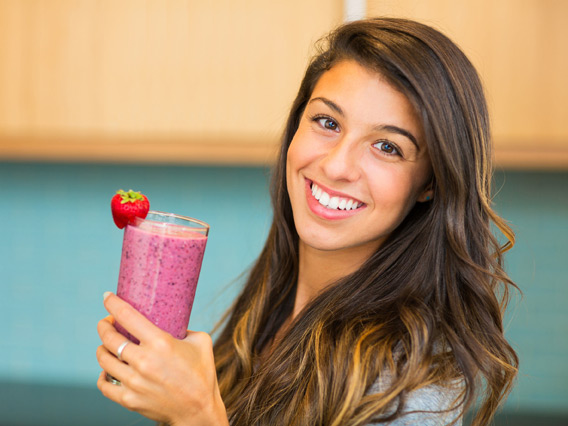 girl with smoothie